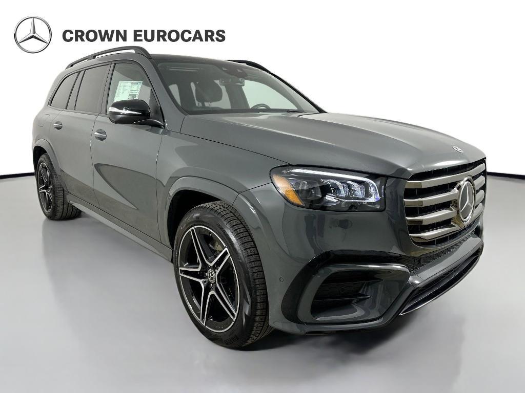 new 2026 Mercedes-Benz GLS 450 car, priced at $97,450