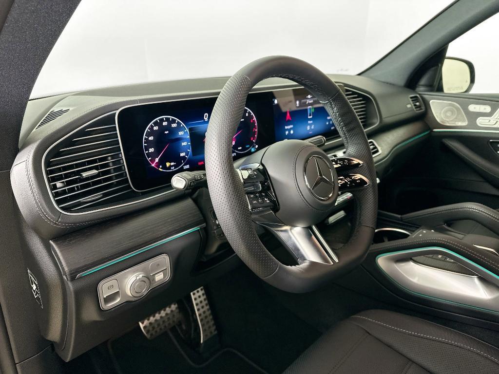 new 2026 Mercedes-Benz GLS 450 car, priced at $97,450