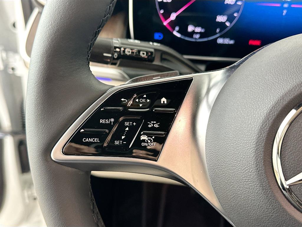 new 2026 Mercedes-Benz GLC 300 car, priced at $59,635