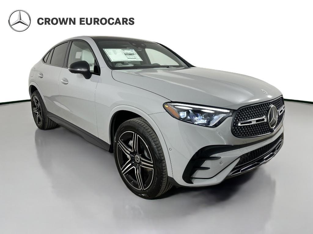 new 2026 Mercedes-Benz GLC 300 car, priced at $72,785