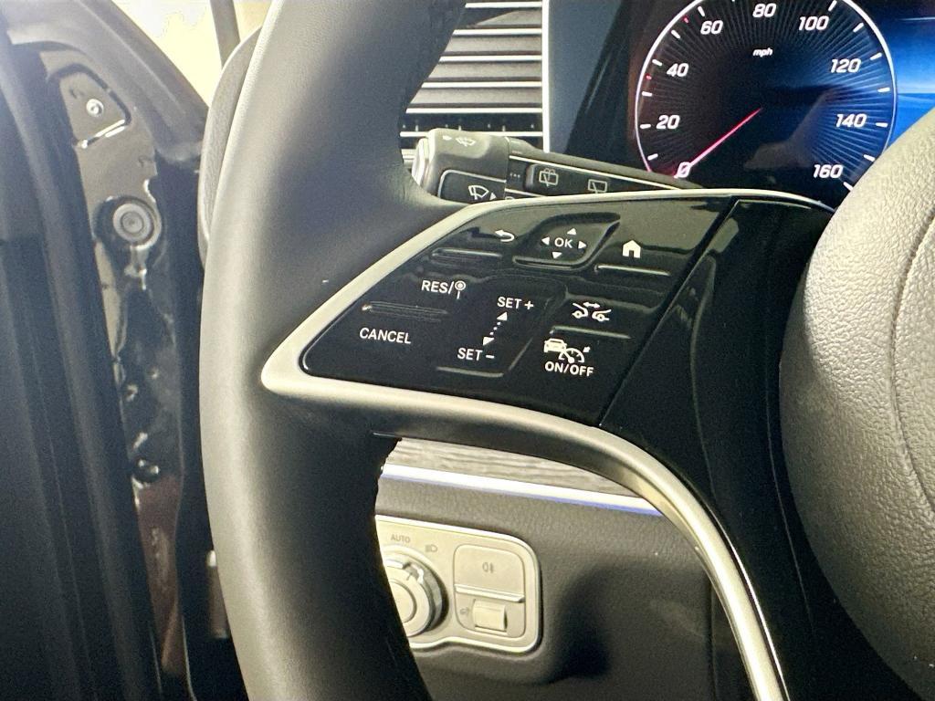 new 2026 Mercedes-Benz GLE 450 car, priced at $81,745