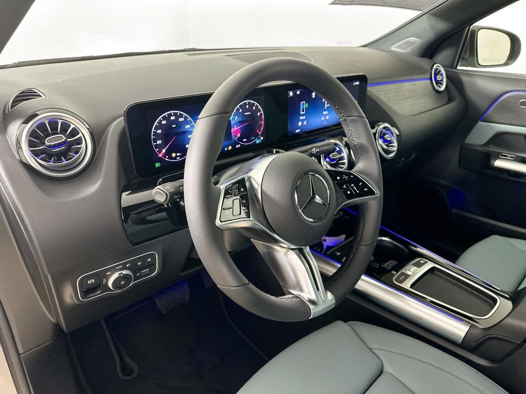 new 2026 Mercedes-Benz GLA 250 car, priced at $51,455