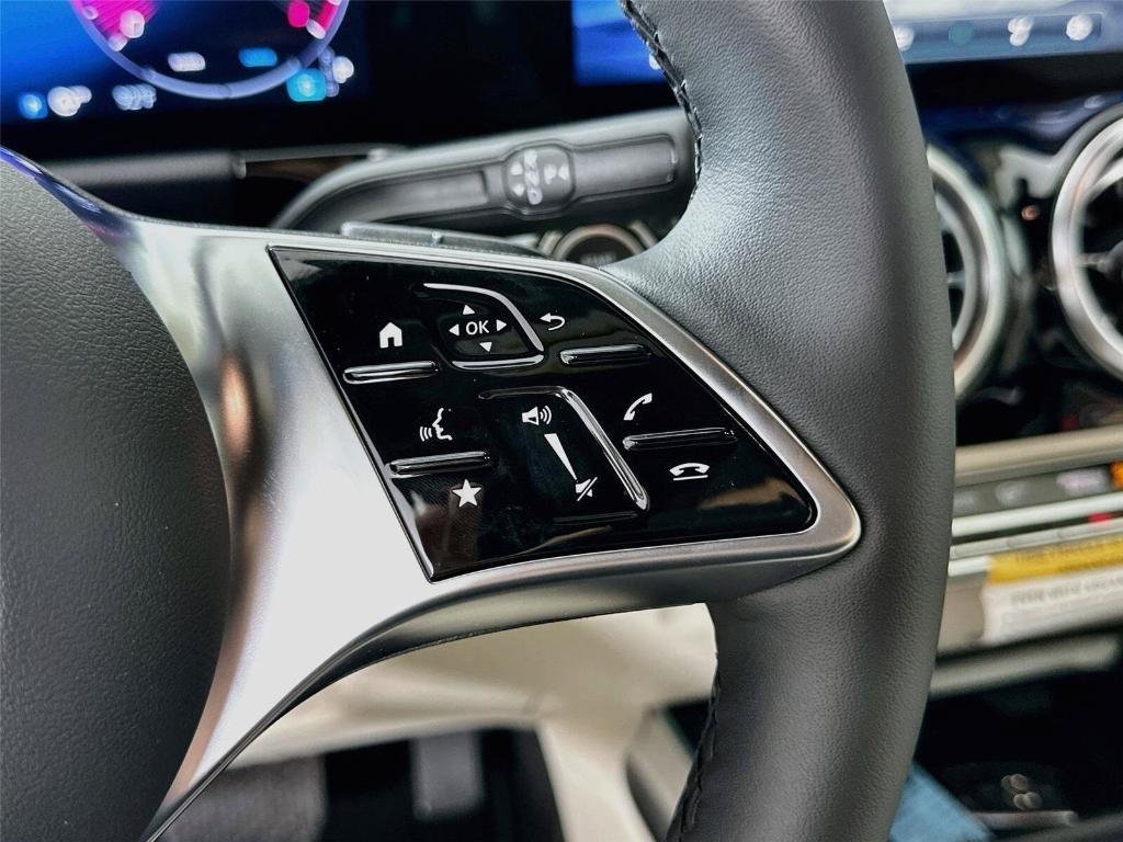 new 2026 Mercedes-Benz GLA 250 car, priced at $50,093