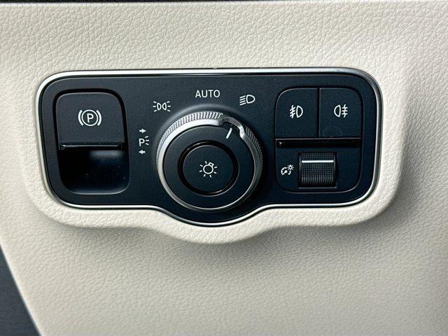 used 2026 Mercedes-Benz GLB 250 car