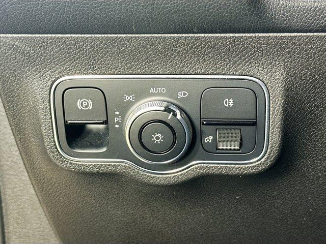 used 2020 Mercedes-Benz GLB 250 car, priced at $16,448