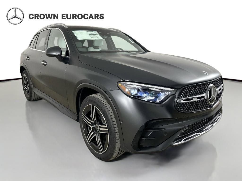 new 2026 Mercedes-Benz GLC 300 car, priced at $68,800