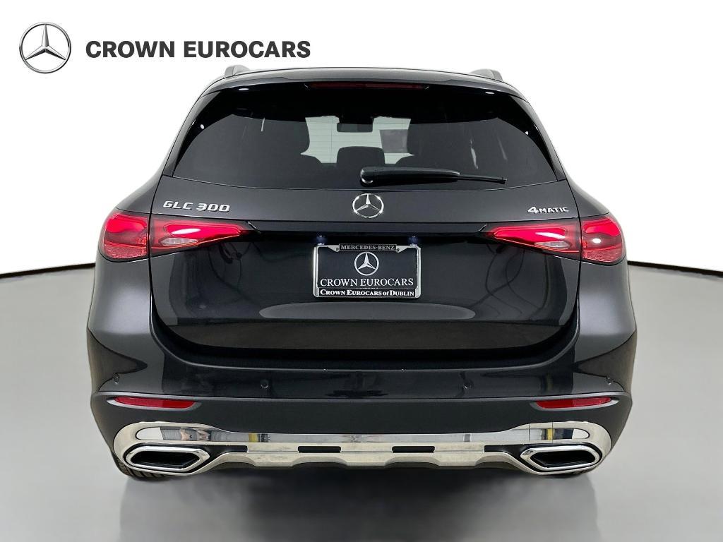 new 2026 Mercedes-Benz GLC 300 car, priced at $57,950