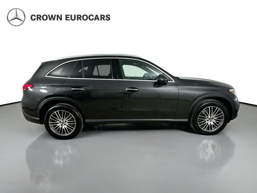 new 2026 Mercedes-Benz GLC 300 car, priced at $57,950