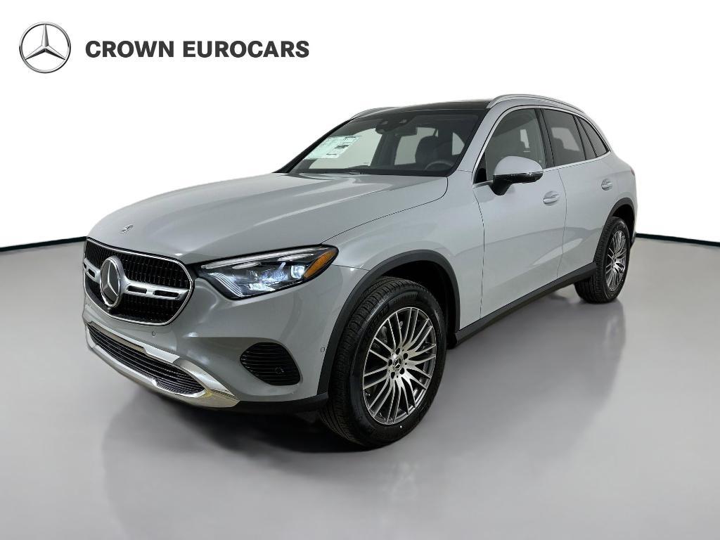 new 2026 Mercedes-Benz GLC 300 car, priced at $62,600