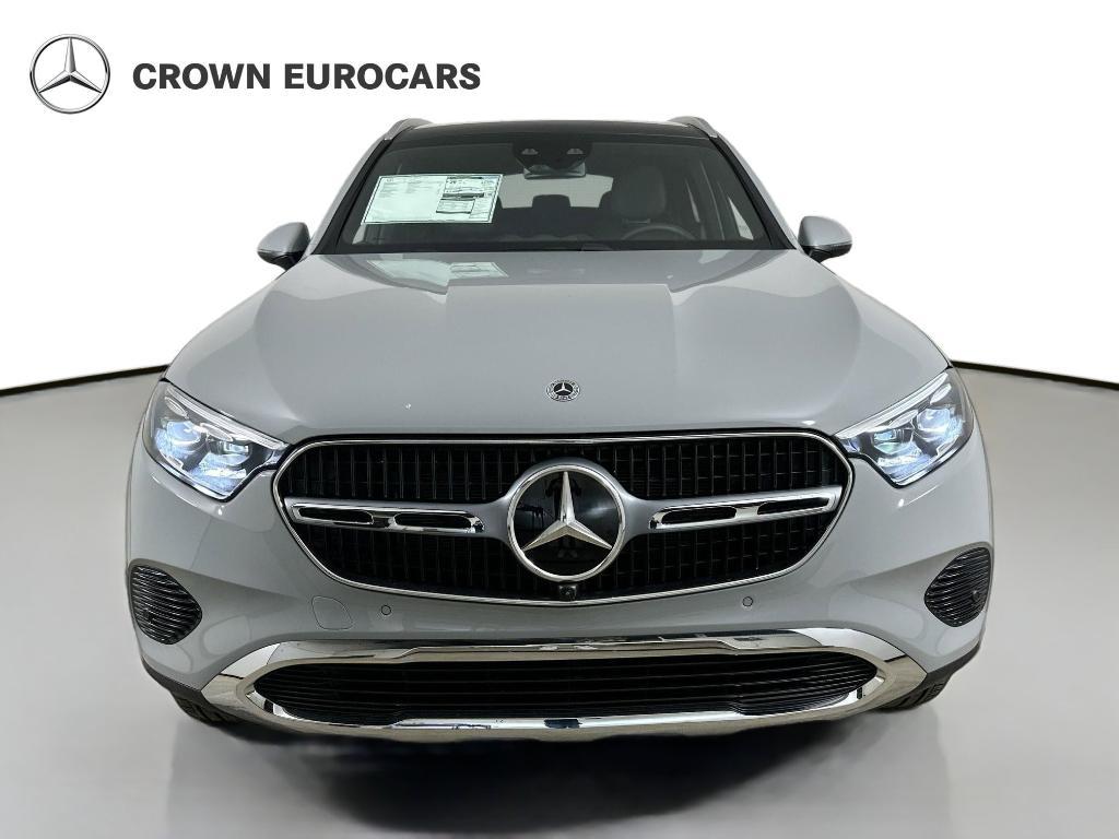 new 2026 Mercedes-Benz GLC 300 car, priced at $62,600
