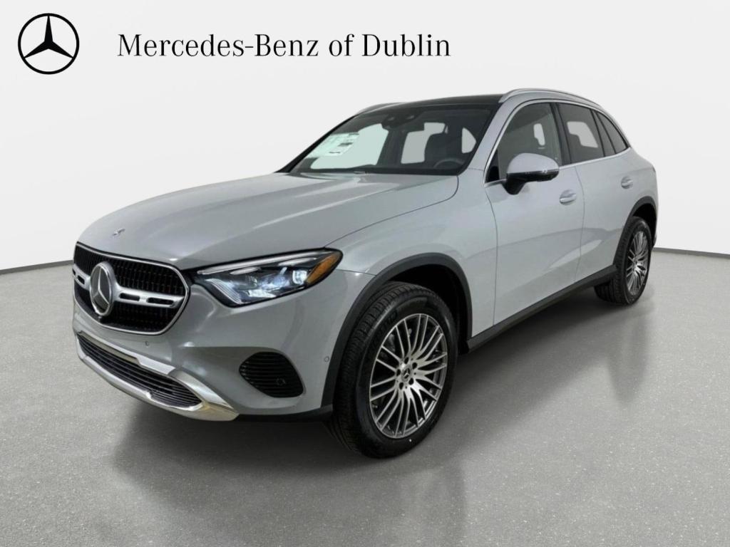 new 2026 Mercedes-Benz GLC 300 car, priced at $62,600