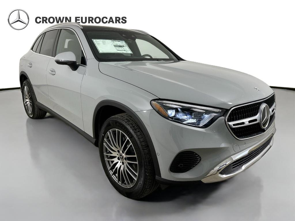 new 2026 Mercedes-Benz GLC 300 car, priced at $62,600