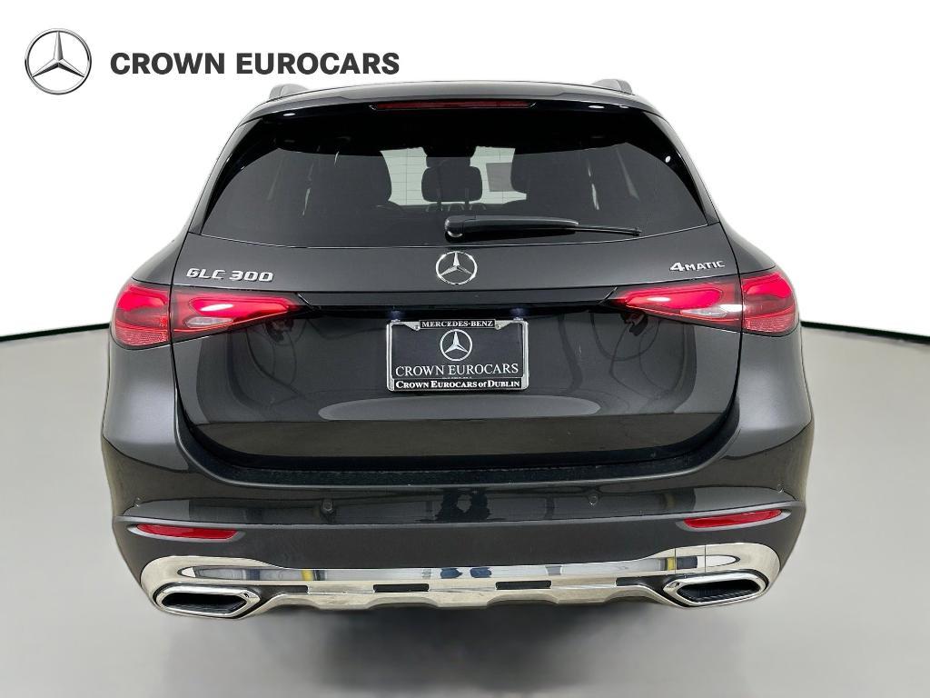 new 2026 Mercedes-Benz GLC 300 car, priced at $59,700
