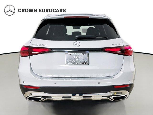 used 2026 Mercedes-Benz GLC 300 car