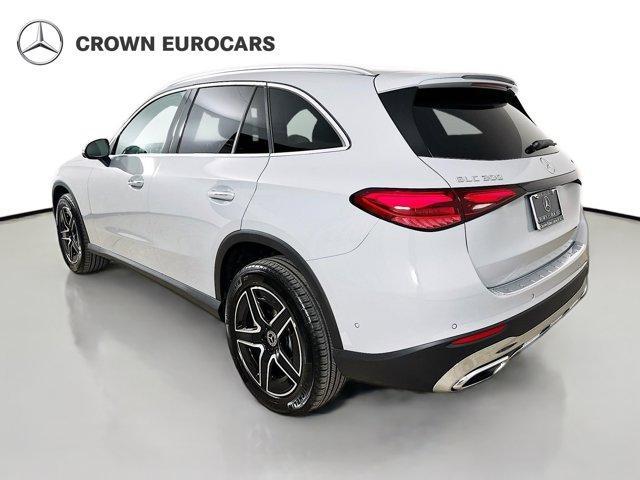 used 2026 Mercedes-Benz GLC 300 car