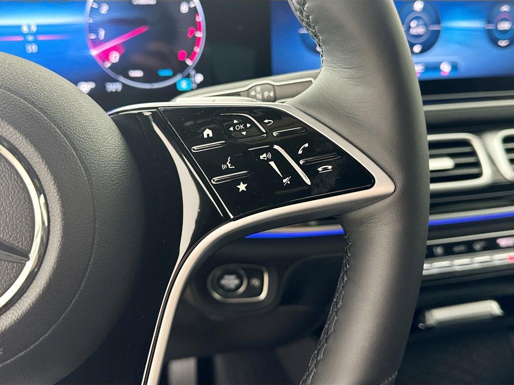 new 2026 Mercedes-Benz GLE 450 car, priced at $90,063