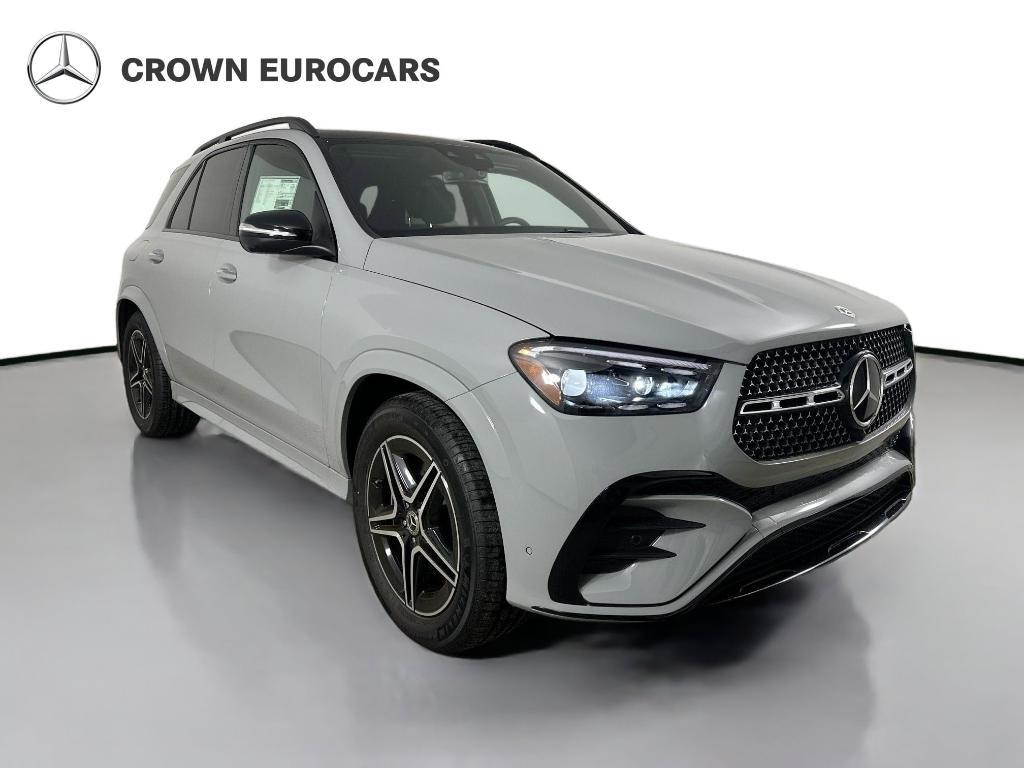 new 2026 Mercedes-Benz GLE 450 car, priced at $90,063