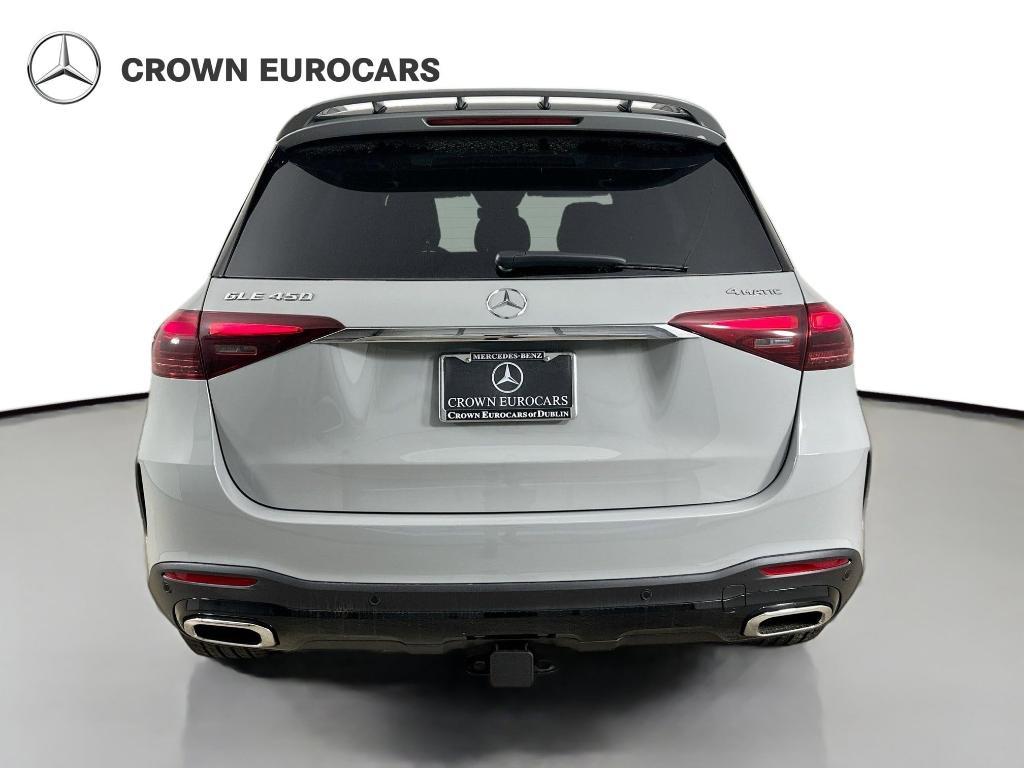 new 2026 Mercedes-Benz GLE 450 car, priced at $90,063