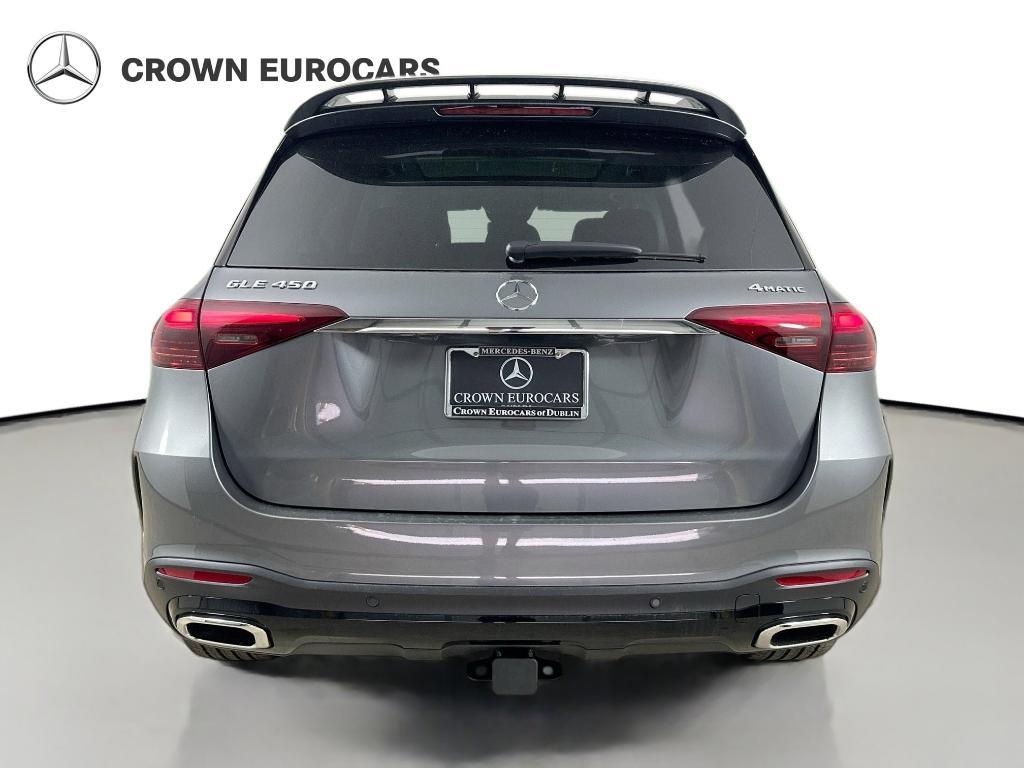 new 2026 Mercedes-Benz GLE 450 car, priced at $88,465