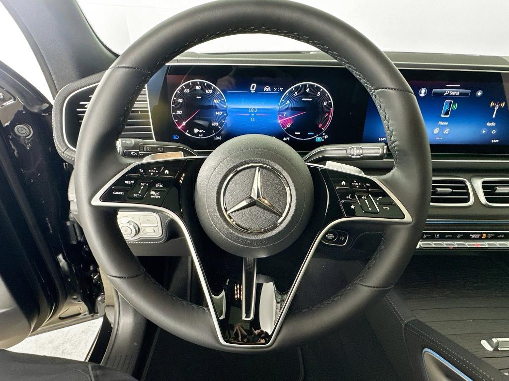 new 2026 Mercedes-Benz GLE 580 car, priced at $103,690