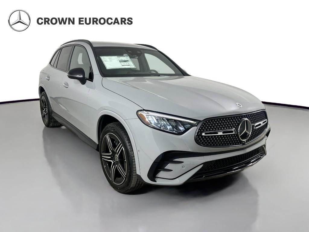 new 2026 Mercedes-Benz GLC 300 car, priced at $64,350