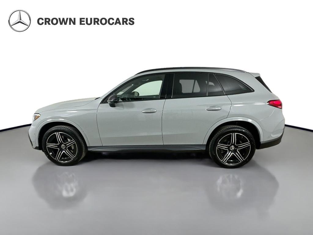 new 2026 Mercedes-Benz GLC 300 car, priced at $64,350