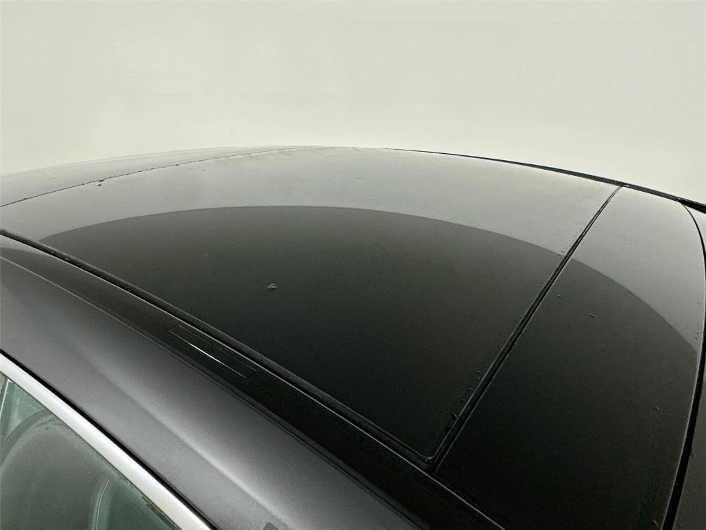 Mercedes-Benz EQE view 13