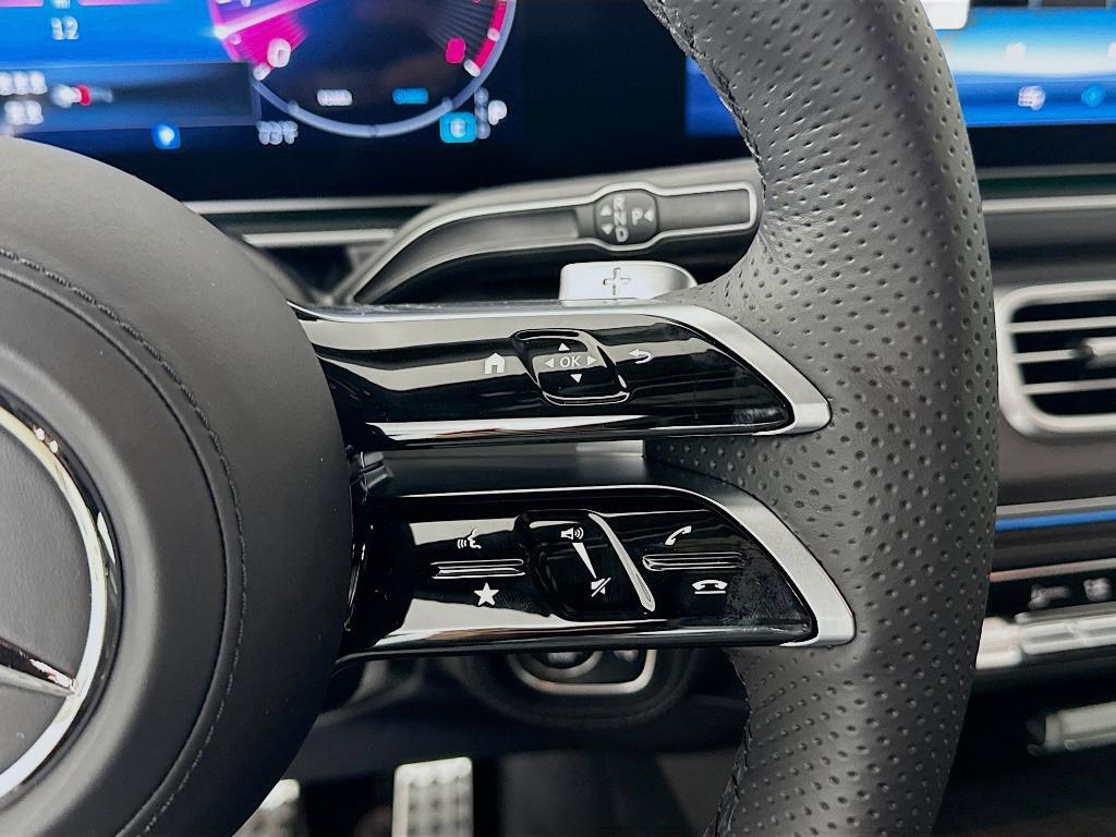 new 2026 Mercedes-Benz GLS 580 car, priced at $126,150