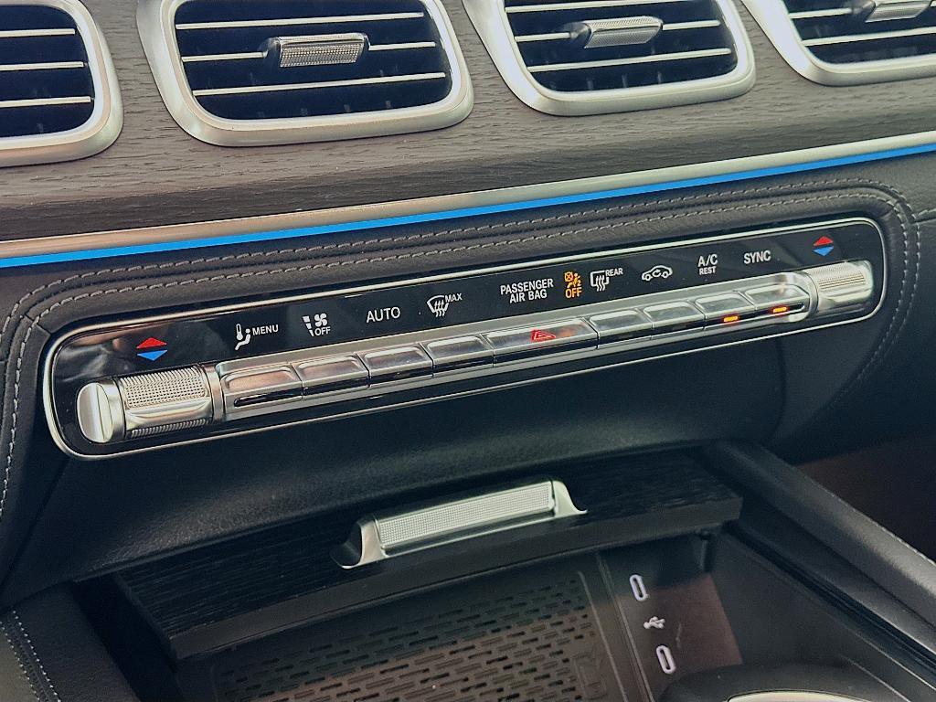 new 2026 Mercedes-Benz GLS 580 car, priced at $126,150