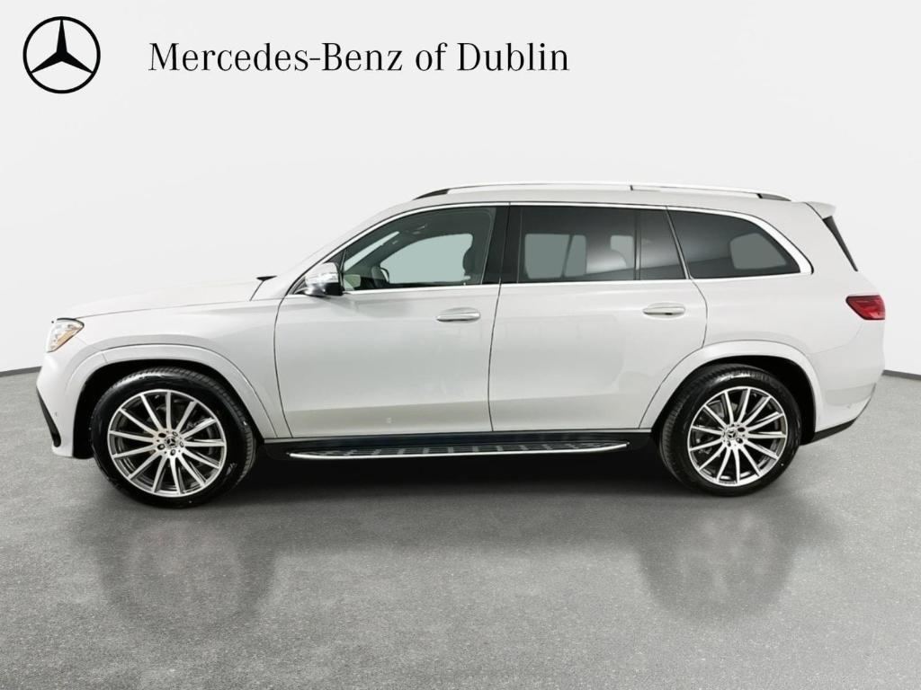 new 2026 Mercedes-Benz GLS 580 car, priced at $126,598
