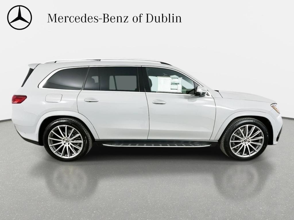 new 2026 Mercedes-Benz GLS 580 car, priced at $126,598