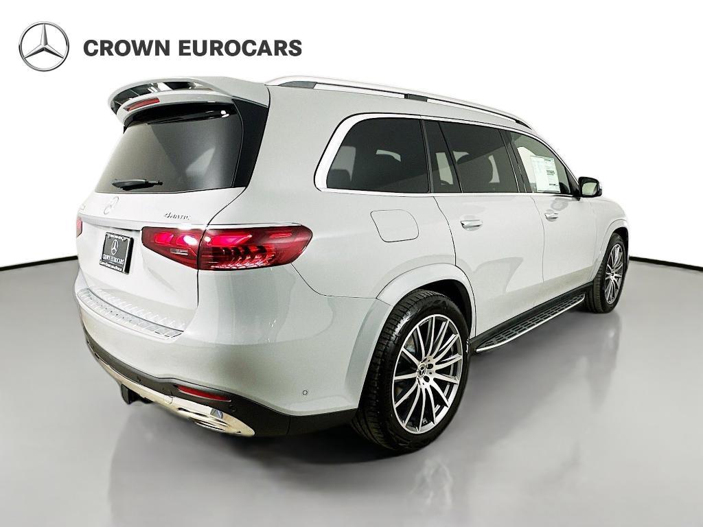 new 2026 Mercedes-Benz GLS 580 car, priced at $126,150