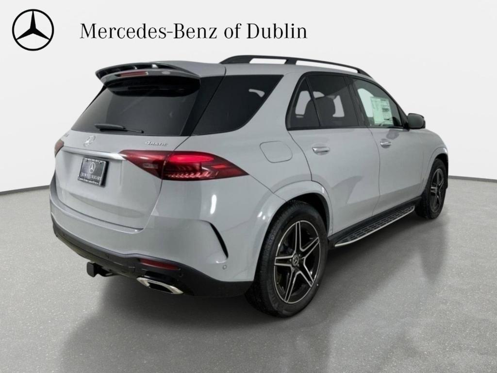new 2026 Mercedes-Benz GLE 450 car, priced at $91,313