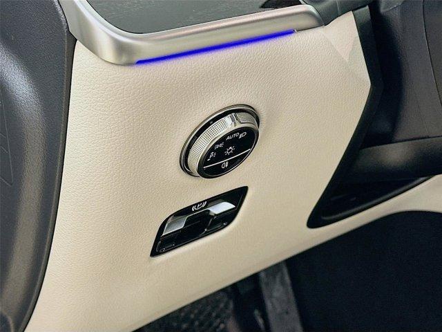 used 2026 Mercedes-Benz GLC 300 car