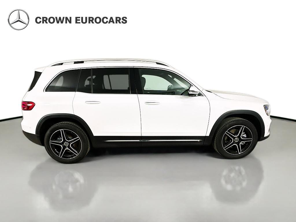 new 2026 Mercedes-Benz GLB 250 car, priced at $56,098