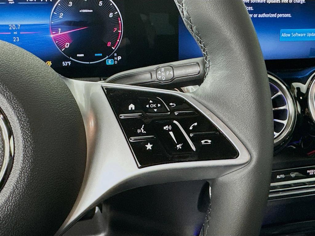 new 2026 Mercedes-Benz GLB 250 car, priced at $56,098