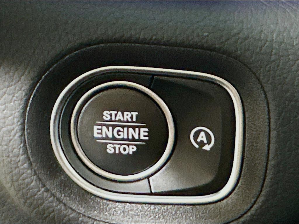 new 2026 Mercedes-Benz GLS 450 car, priced at $112,070