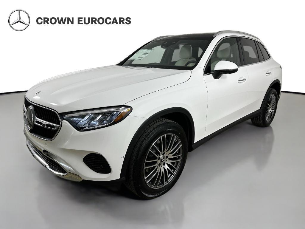new 2026 Mercedes-Benz GLC 300 car, priced at $58,950