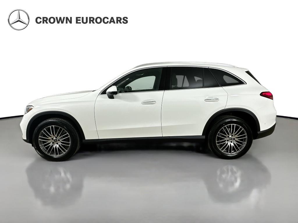 new 2026 Mercedes-Benz GLC 300 car, priced at $58,950