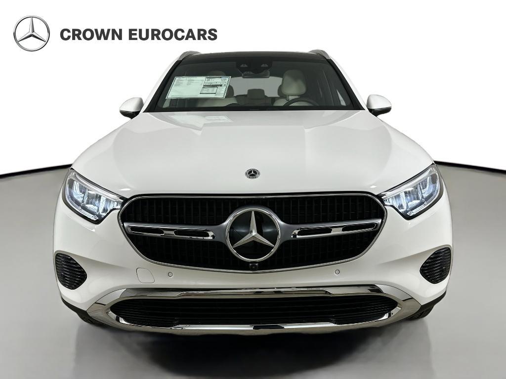 new 2026 Mercedes-Benz GLC 300 car, priced at $58,950