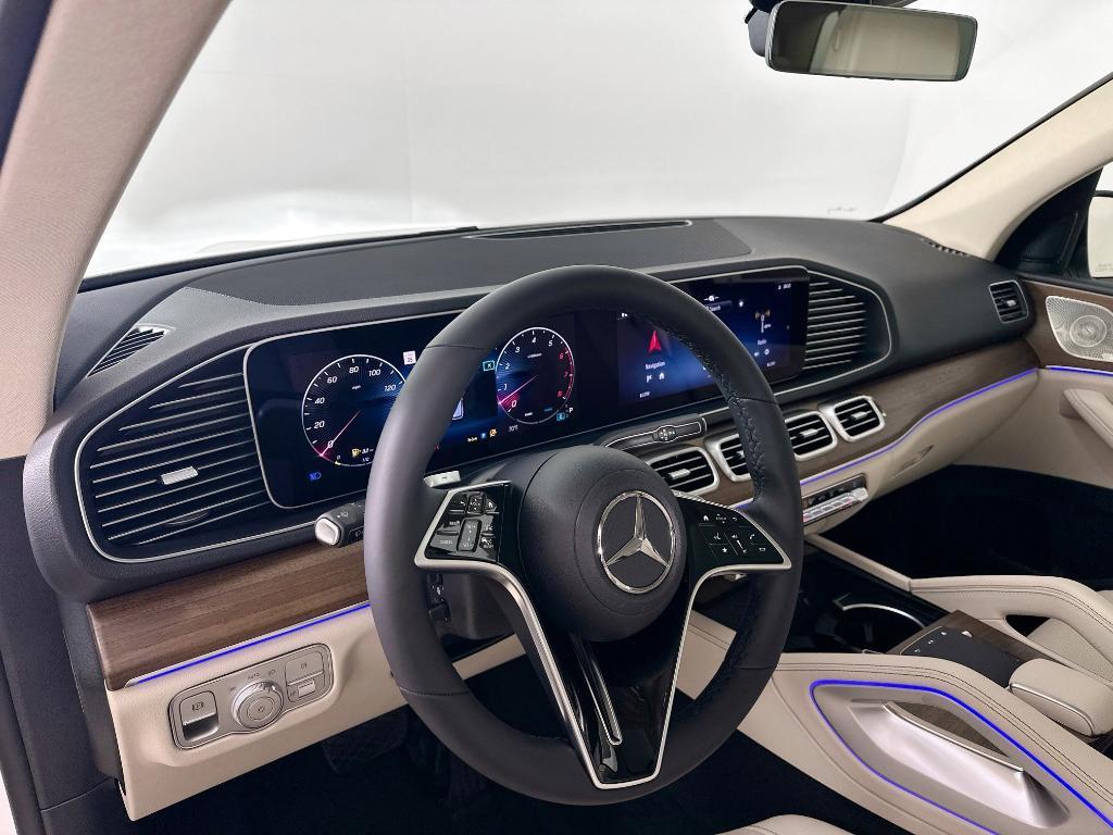 new 2026 Mercedes-Benz GLE 450 car, priced at $82,045