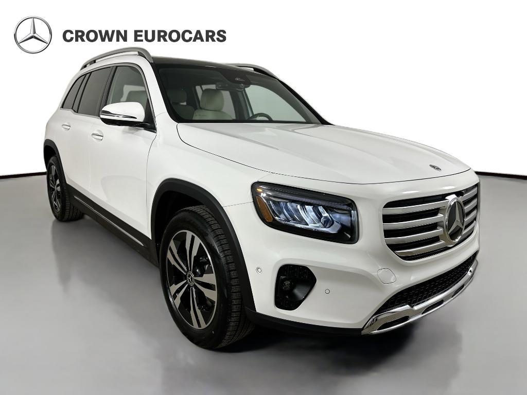 new 2026 Mercedes-Benz GLB 250 car, priced at $55,825