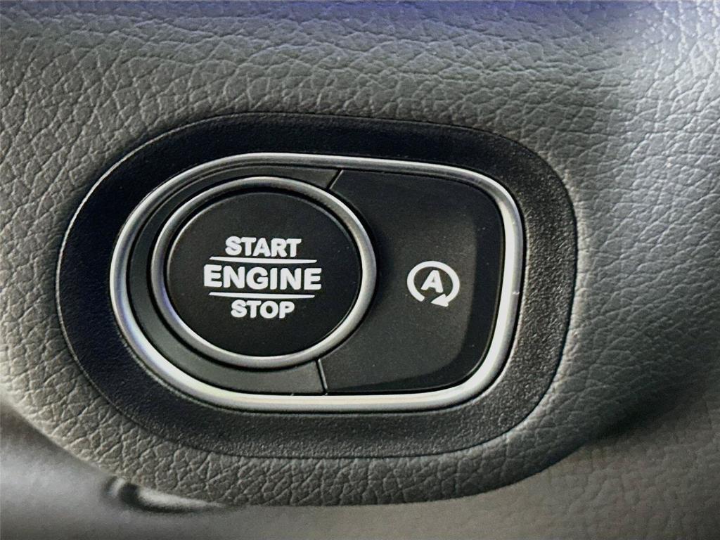 new 2026 Mercedes-Benz GLE 450 car, priced at $82,930