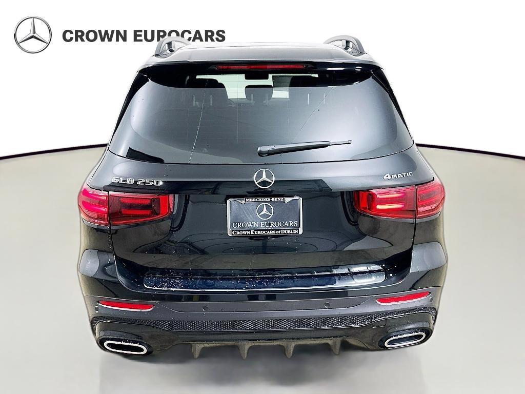 new 2026 Mercedes-Benz GLB 250 car, priced at $60,175