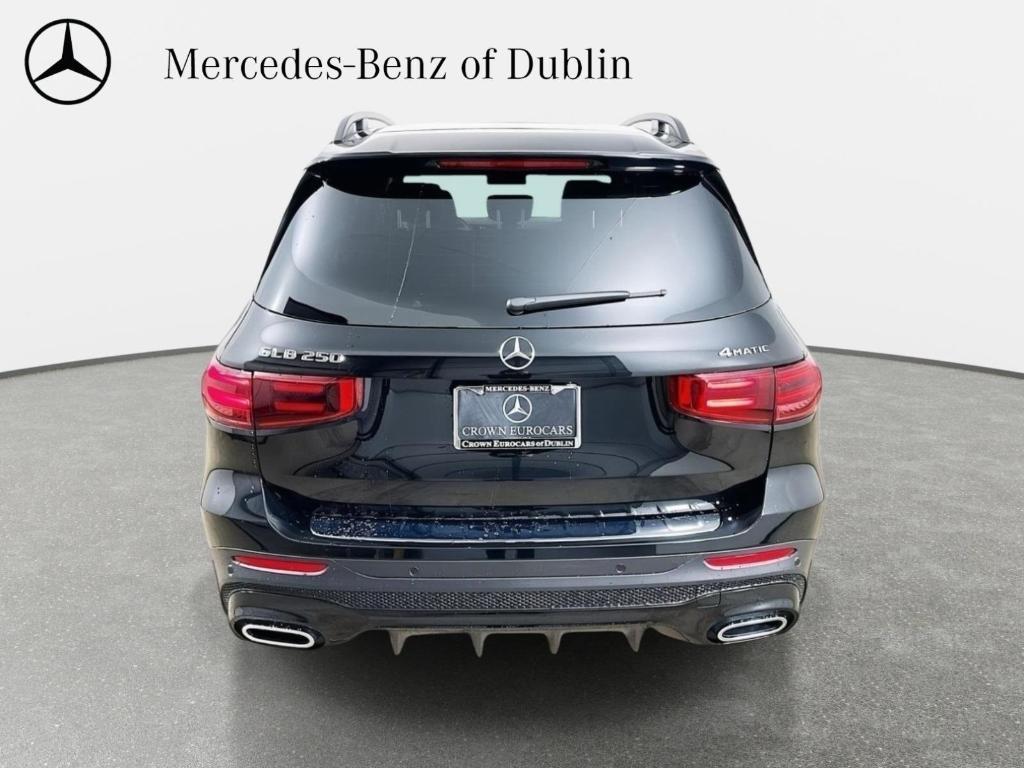 new 2026 Mercedes-Benz GLB 250 car, priced at $60,623