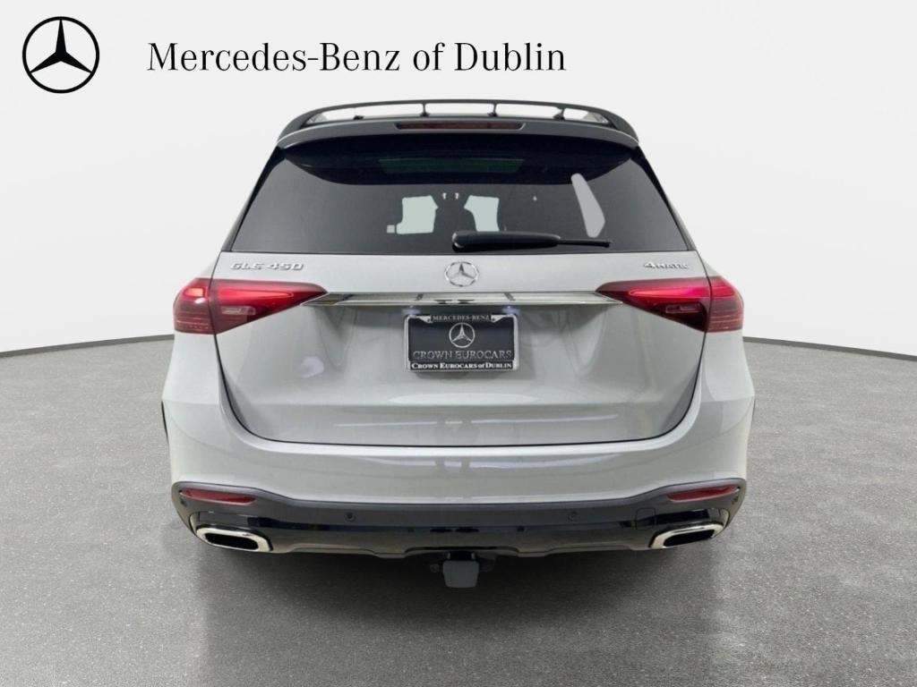 new 2026 Mercedes-Benz GLE 450 car, priced at $84,445