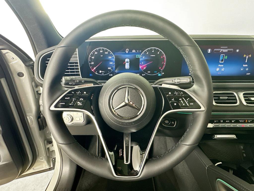 new 2026 Mercedes-Benz GLE 450 car, priced at $84,445