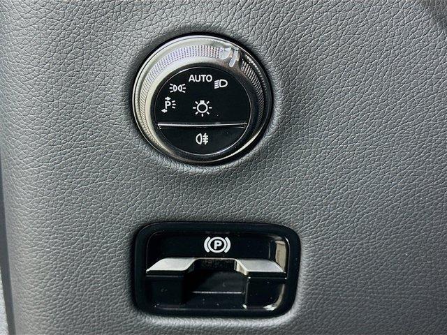 used 2026 Mercedes-Benz GLC 300 car