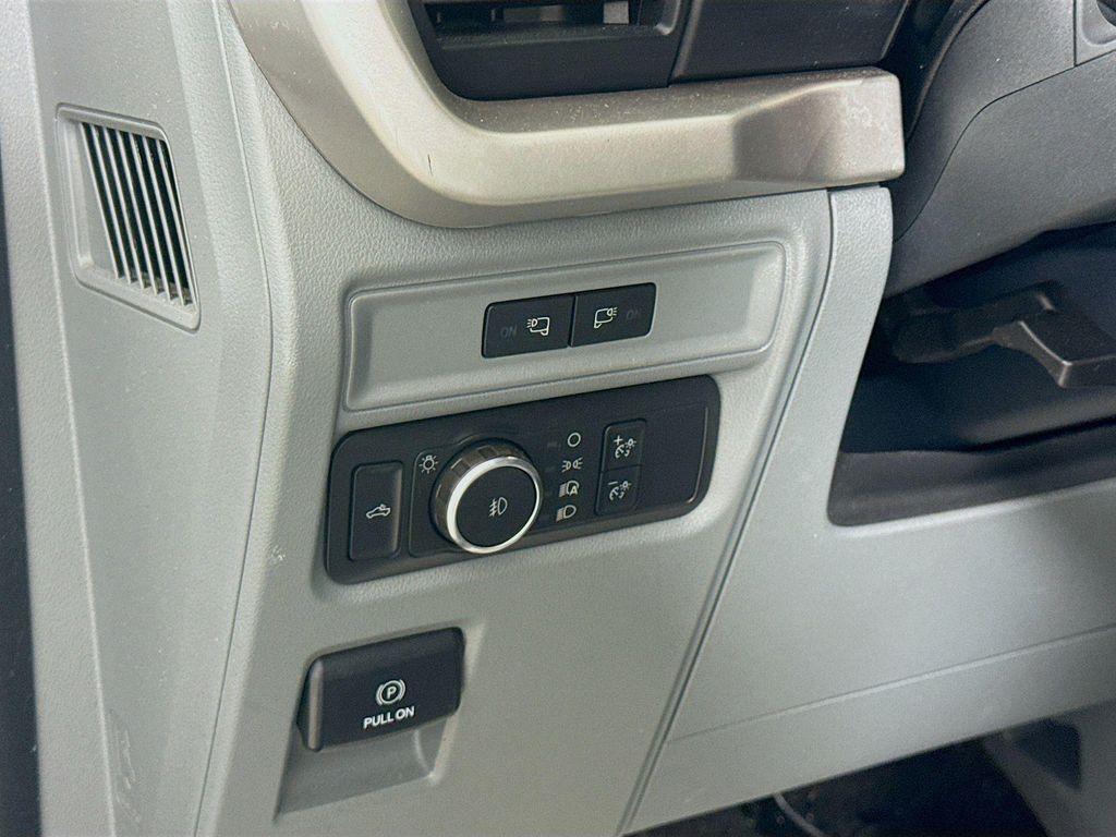 used 2022 Ford F-150 car, priced at $35,397