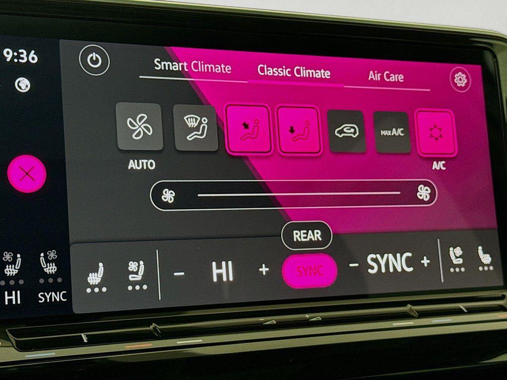 used 2025 Volkswagen Atlas car, priced at $40,997